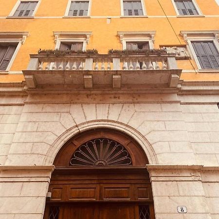 Mario Number 8 Apartment Verona Luaran gambar
